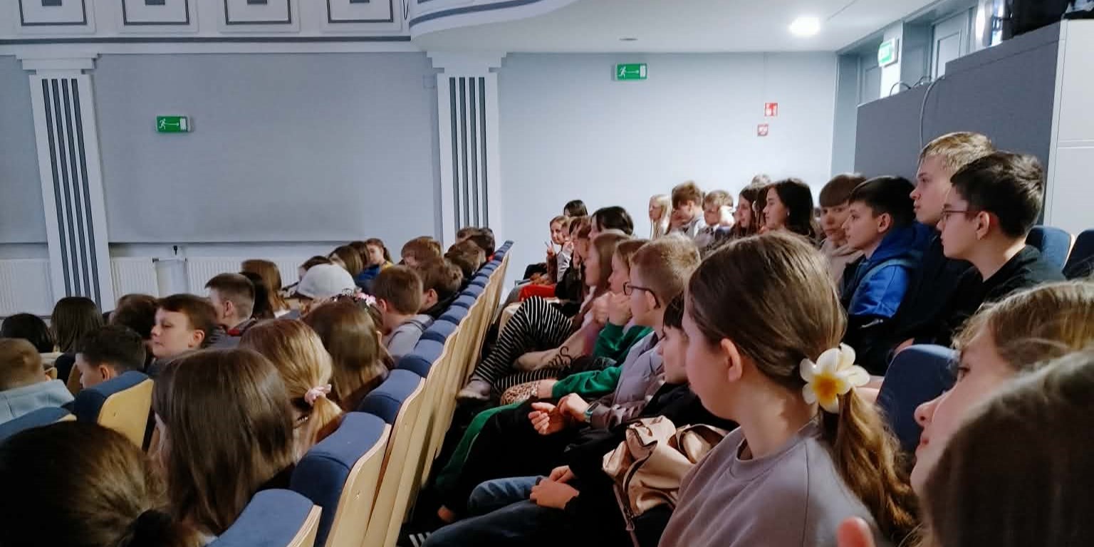 Co słychać w 4a?