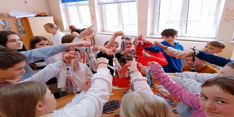 Warsztaty recyklingowe w klasach 4